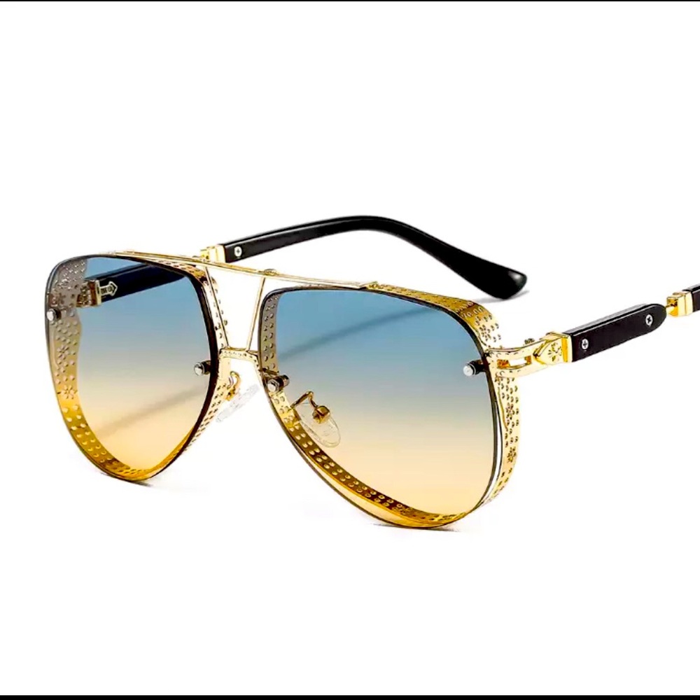 Trendy Vintage square Metal Frame Sunglasses.